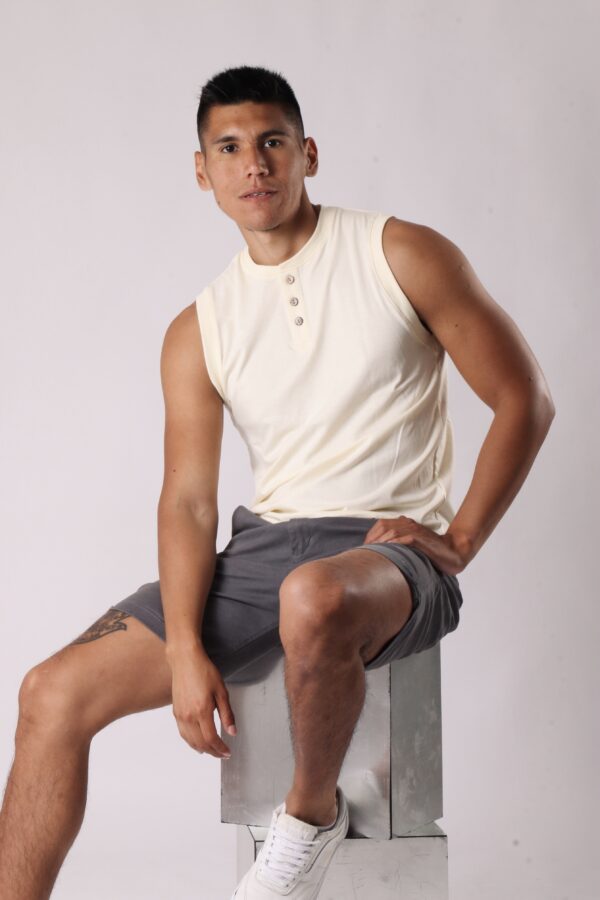 Musculosa Henley Tank